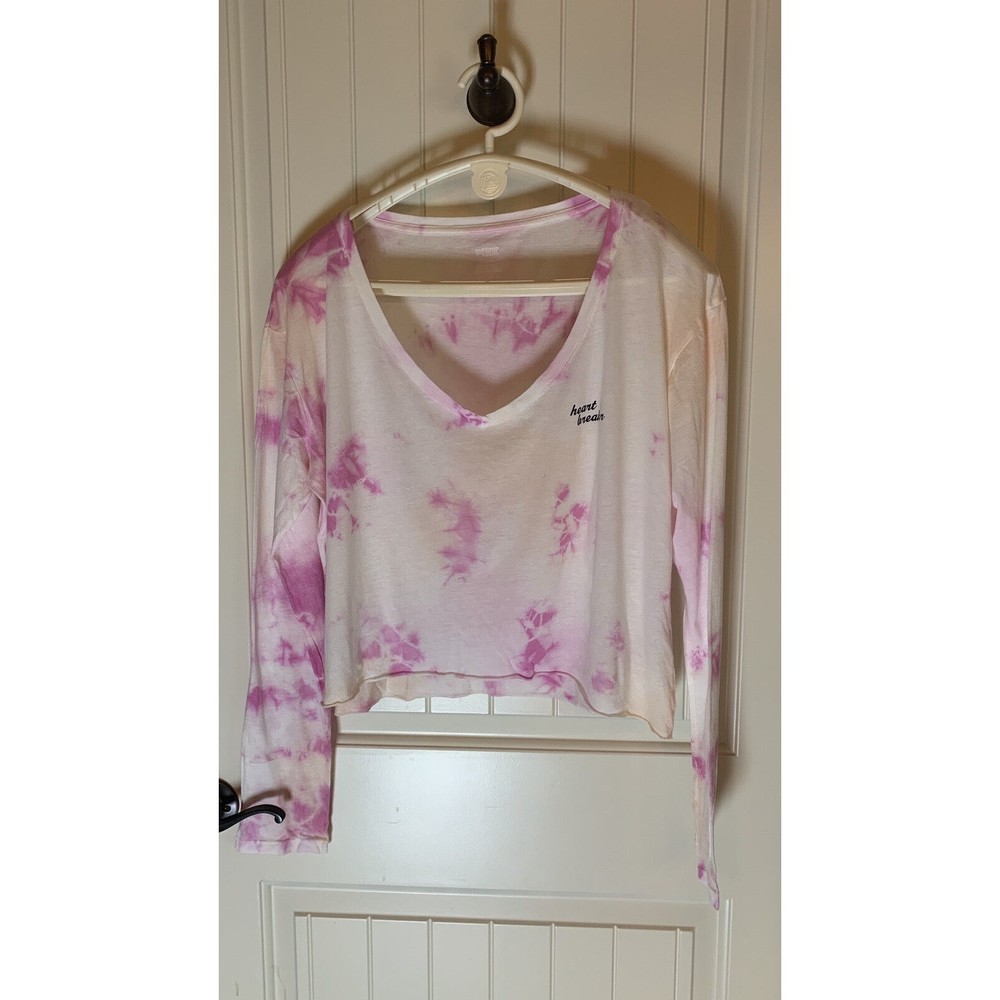 VICTORIA SECRET PINK Large Heart Breaker Long Sleeve Cropped Tie Dye Shirt Pink